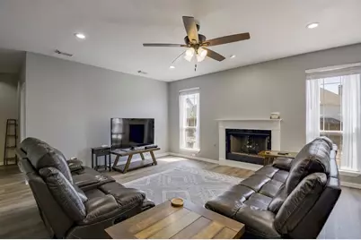 2024 Skelton Street, Flower Mound, TX 75022 - Photo 9