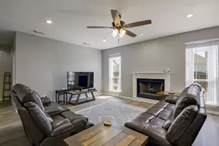 2024 Skelton St, Flower Mound, TX 75022 - Photo 9