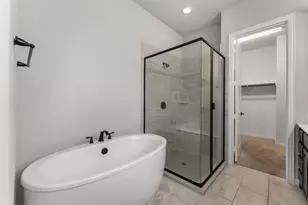 1565 Amesbury Way, Farmers Branch, TX 75234 - Photo 17