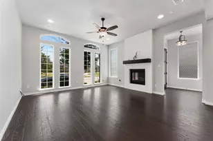 1565 Amesbury Way, Farmers Branch, TX 75234 - Photo 11
