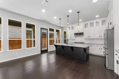 1565 Amesbury Way, Farmers Branch, TX 75234 - Photo 5