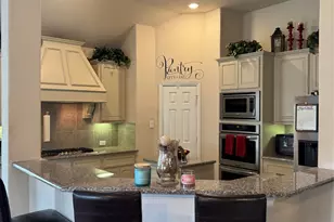 1748 River Run Dr, DeSoto, TX 75115 - Photo 9