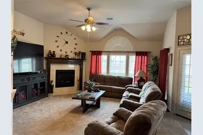 1748 River Run Drive, DeSoto, TX 75115 - Photo 17
