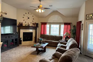 1748 River Run Dr, DeSoto, TX 75115 - Photo 17