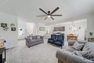 10852 Copper Hills Ln, Fort Worth, TX 76108 - Photo 3