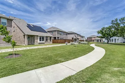 242 Woodson Street, Irving, TX 75063 - Photo 21