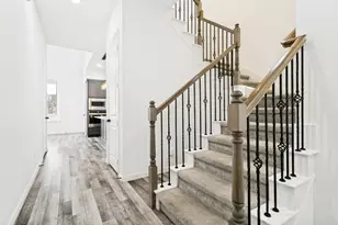 242 Woodson St, Irving, TX 75063 - Photo 3