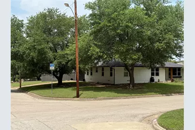 1045 Majors Drive, Mesquite, TX 75149 - Photo 3