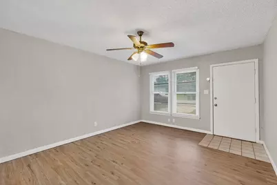 4508 Rutland Avenue, Fort Worth, TX 76133 - Photo 7