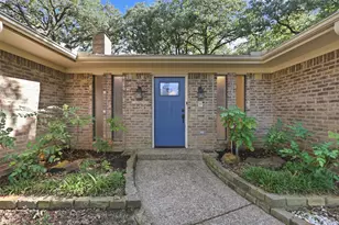 2108 Edgewood Ct, Arlington, TX 76013 - Photo 5