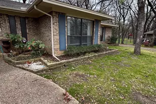 2108 Edgewood Ct, Arlington, TX 76013 - Photo 7