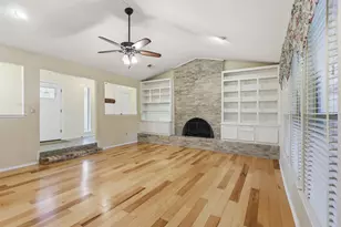 2108 Edgewood Ct, Arlington, TX 76013 - Photo 13