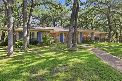 2108 Edgewood Court, Arlington, TX 76013 - Photo 3
