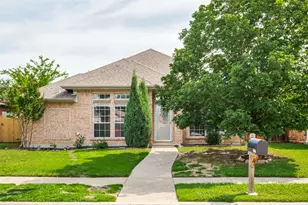 2155 Arbor Creek Dr, Carrollton, TX 75010 - Photo 1
