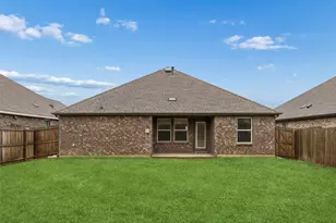9721 Daisy Mae Ln, Aubrey, TX 76227 - Photo 21