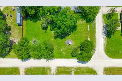 305 N 3rd Street, Coolidge, TX 76693 - Photo 11