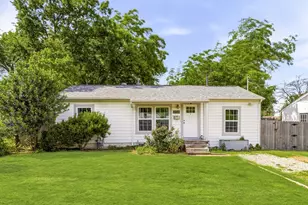 1706 Kirby Rd, Carrollton, TX 75006 - Photo 1