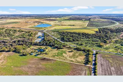 120 Vaughan Ln, Tioga, TX 76271 - Photo 11
