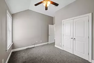 2401 Juneau Ct, Corinth, TX 76210 - Photo 25