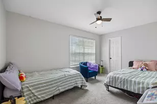 2049 Kingsbridge Dr, Heartland, TX 75126 - Photo 19
