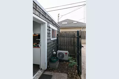 4704 Lafayette Avenue, Fort Worth, TX 76107 - Photo 9