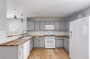 5106 Avenue O, Galveston, TX 77551 - Photo 5