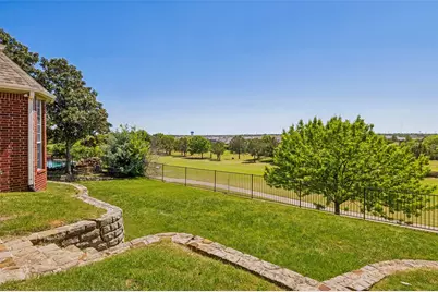 1629 McGee Lane, Carrollton, TX 75010 - Photo 35