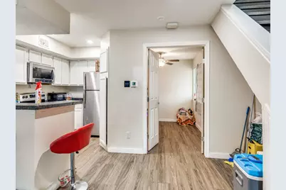 9809 Walnut Street #203, Dallas, TX 75243 - Photo 5