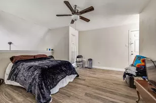 9809 Walnut St, Dallas, TX 75243 - Photo 9