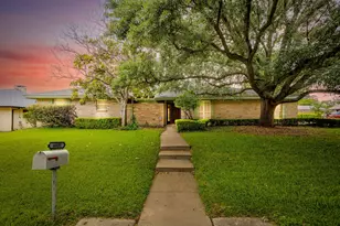 6800 Kingswood Dr, Fort Worth, TX 76133 - Photo 1