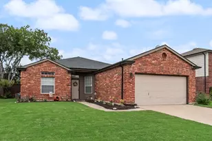 2025 Apple Dr, Little Elm, TX 75068 - Photo 33