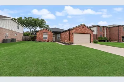 2025 Apple Drive, Little Elm, TX 75068 - Photo 1