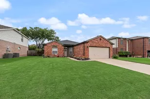 2025 Apple Dr, Little Elm, TX 75068 - Photo 1