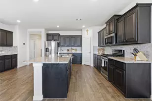 3212 Camden Creek Rd, Krum, TX 76249 - Photo 13