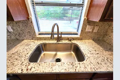 2202 Bolivar Street, Denton, TX 76201 - Photo 23