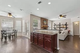 7841 Ember Oaks Dr, North Richland Hills, TX 76182 - Photo 21