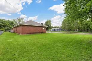600 Calumet St, Waco, TX 76704 - Photo 15