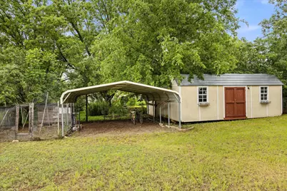 303 E McLain, Iredell, TX 76649 - Photo 27
