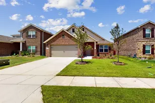 1817 Grassland Dr, Royse City, TX 75189 - Photo 1