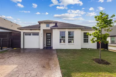 617 N Dwight Avenue, Dallas, TX 75211 - Photo 1