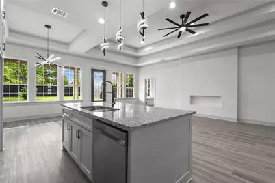 617 N Dwight Avenue, Dallas, TX 75211 - Photo 11