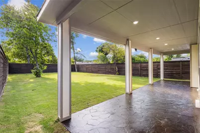 617 N Dwight Avenue, Dallas, TX 75211 - Photo 23