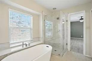 4405 Ballinger Dr, Plano, TX 75093 - Photo 9