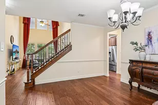205 Milan St, Lewisville, TX 75067 - Photo 9
