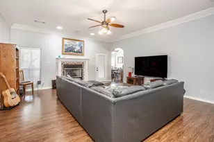 908 Wheeler Creek Dr, Gainesville, TX 76240 - Photo 7