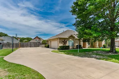 908 Wheeler Creek Drive, Gainesville, TX 76240 - Photo 3