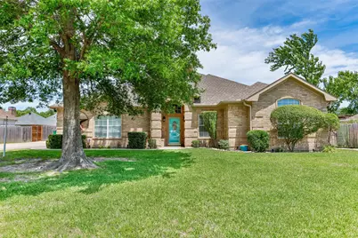 908 Wheeler Creek Drive, Gainesville, TX 76240 - Photo 1