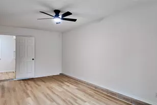 12024 Baron Dr, Balch Springs, TX 75180 - Photo 19