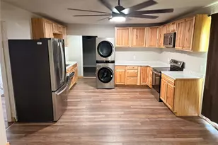 510 N Pacific Ave, Iowa Park, TX 76367 - Photo 7