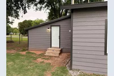 510 N Pacific Avenue, Iowa Park, TX 76367 - Photo 5